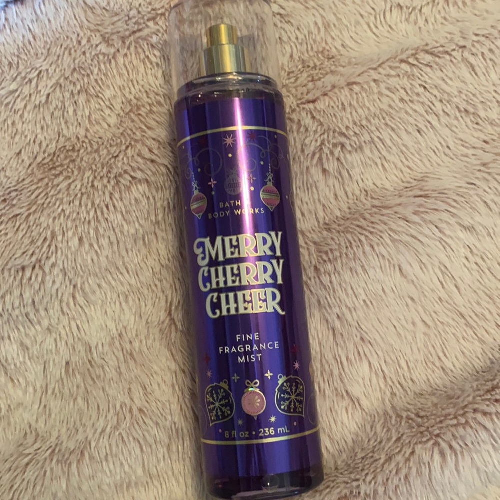 NWT, B&BW Merry Cherry Cheer Body Spray